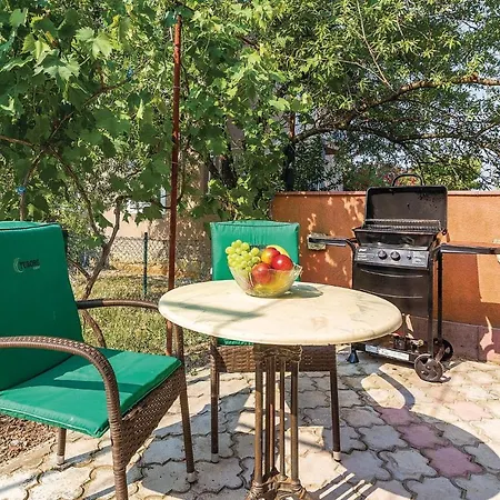 One-bedroom In Holiday home