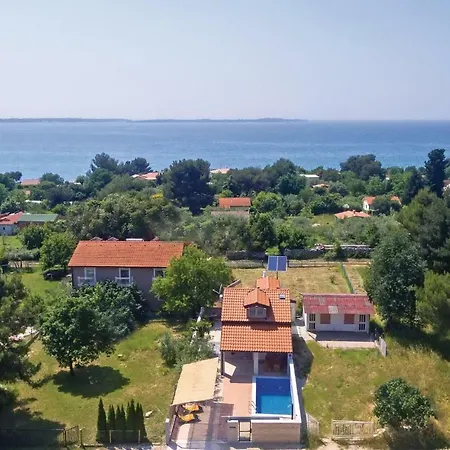 One-bedroom In Peroj